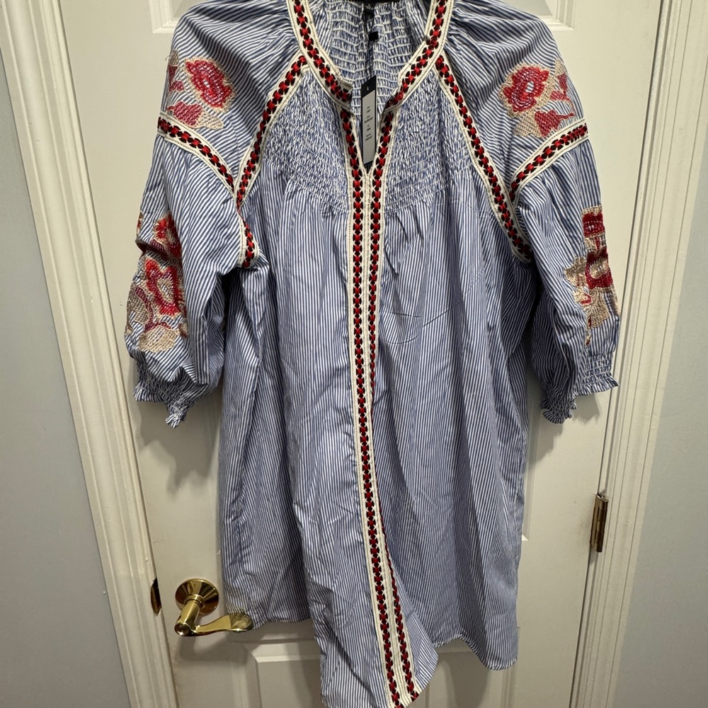 Romeo and Juliet couture size large dress NWT